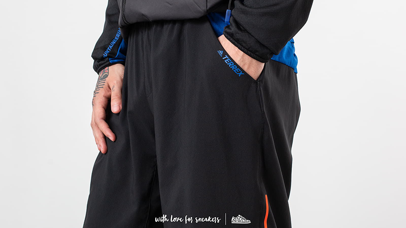 Kratke hlače  adidas x White Mountaineering Terrex Shorts Black