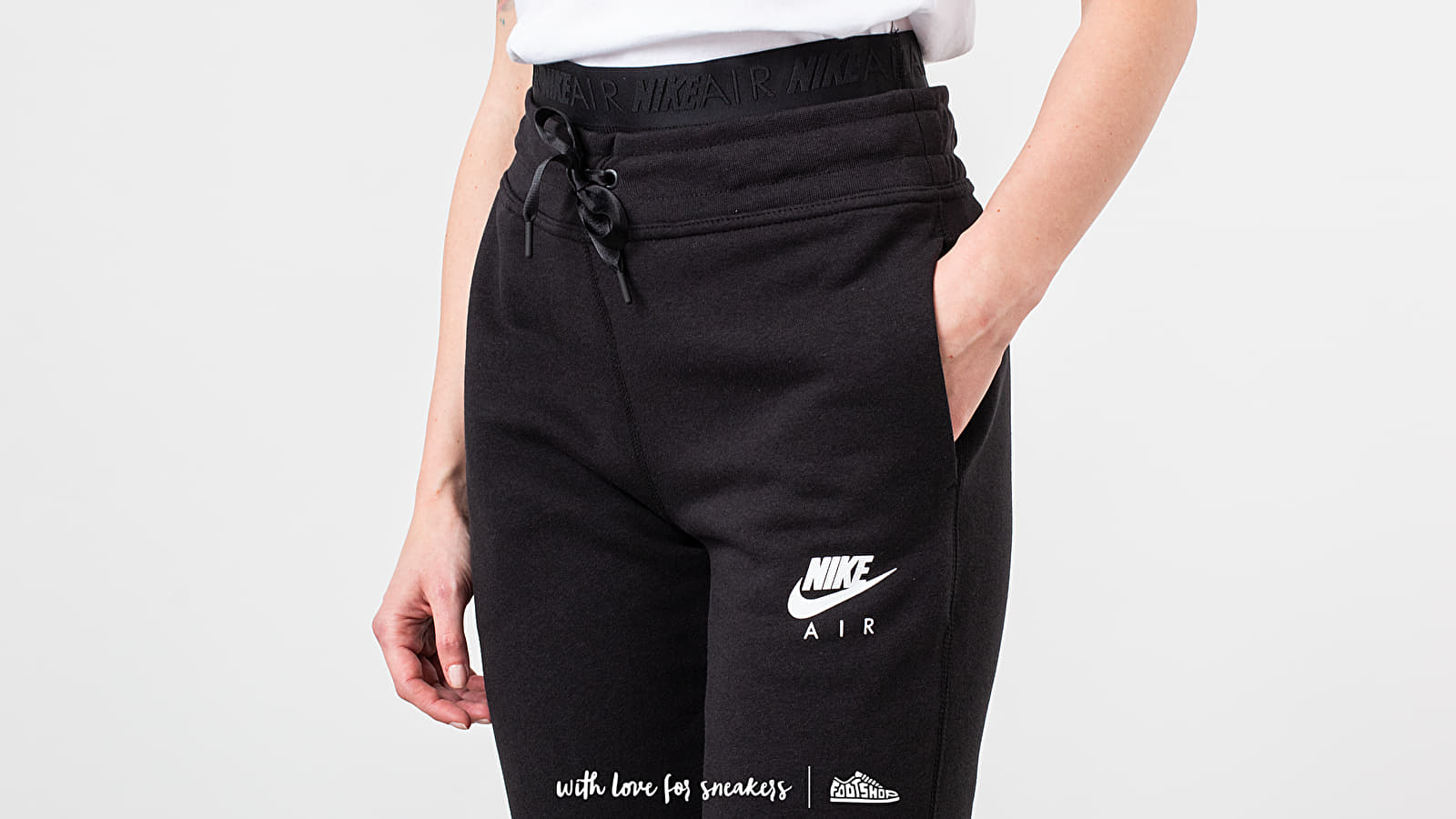 Nike air fleece pants womens on sale