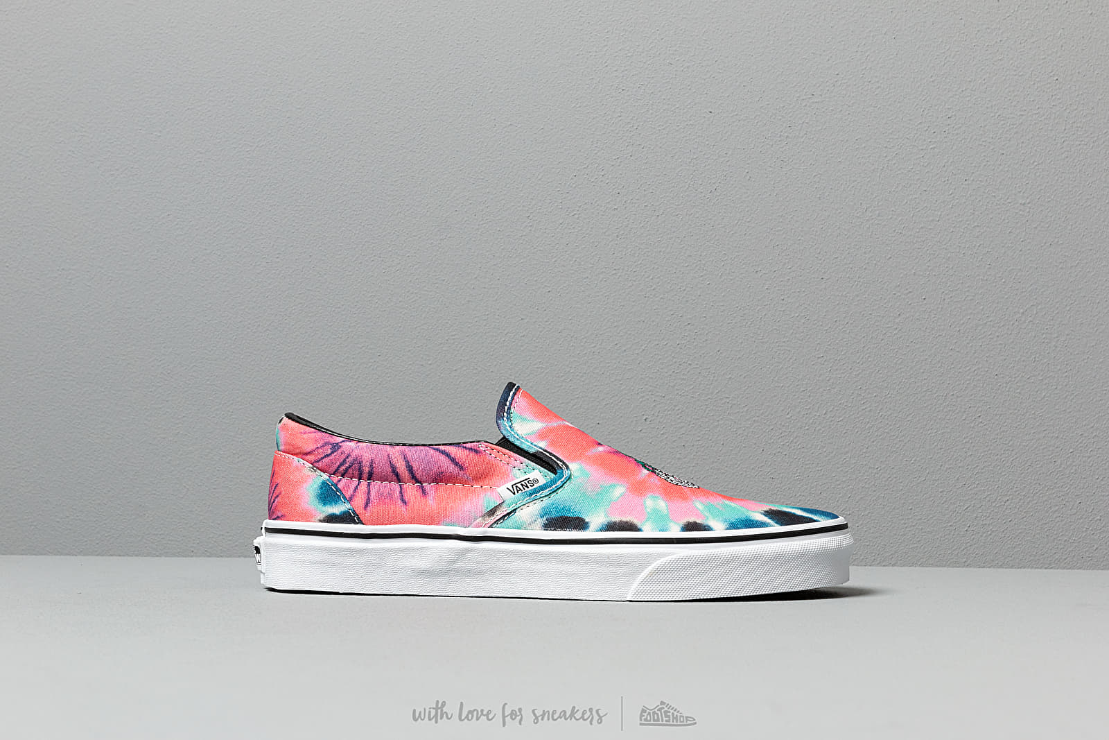 All white store tie vans