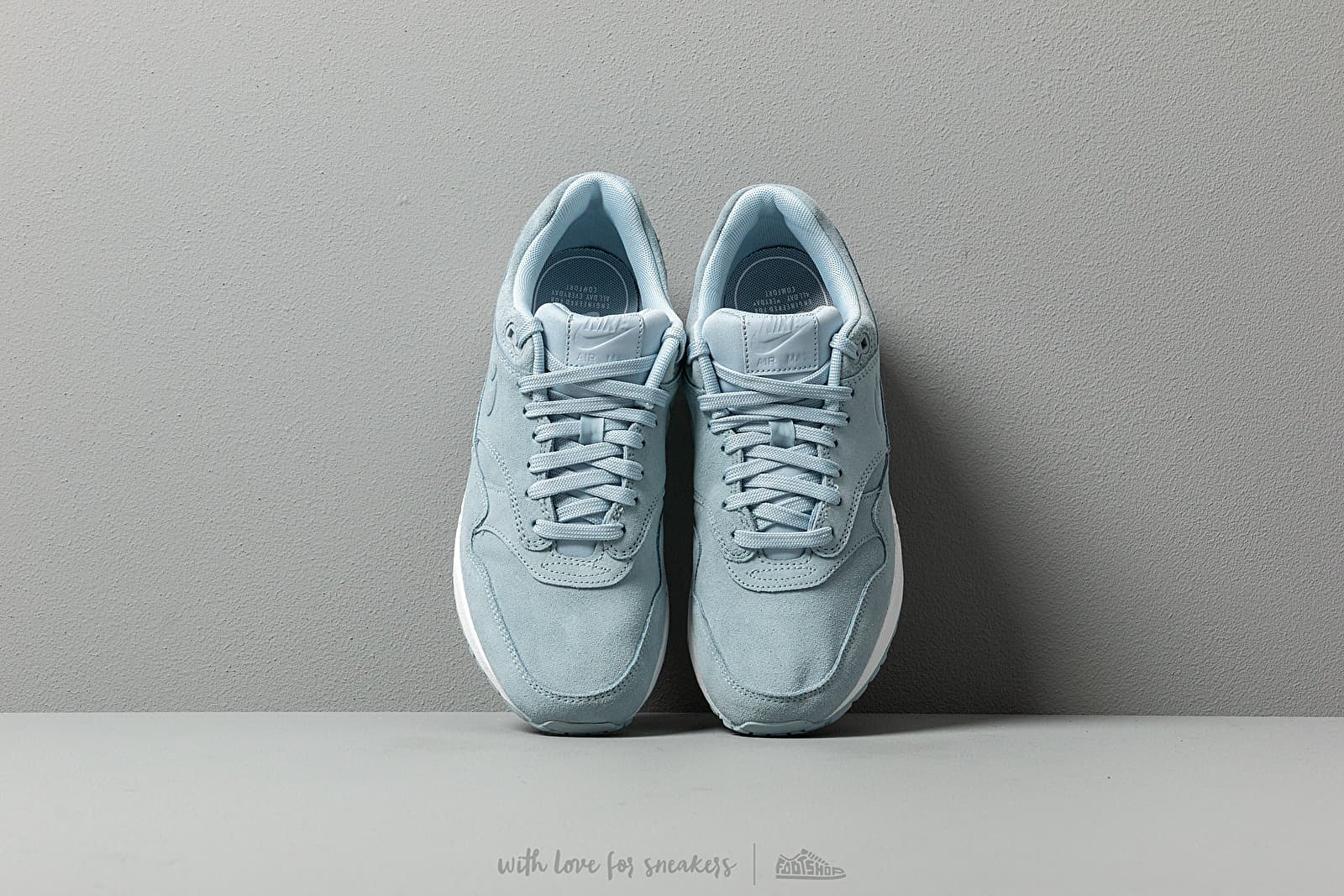 Nikewomen's air max 1 sale premium lt armory blue
