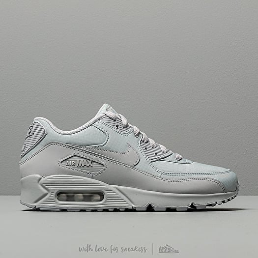 Nike Air Max 90 Essential