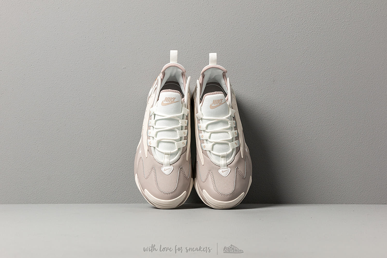 Nike zoom 2k moon particle sales