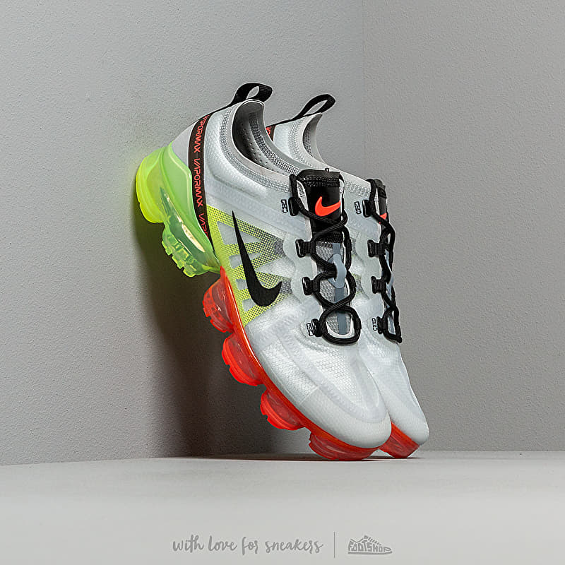スニーカー NIKE AIR VAPORMAX 2019 PR PLATINUM/BLK-V Nike Air Vapormax 2019 Pure Platinum/ Black-Volt-Bright Crimson