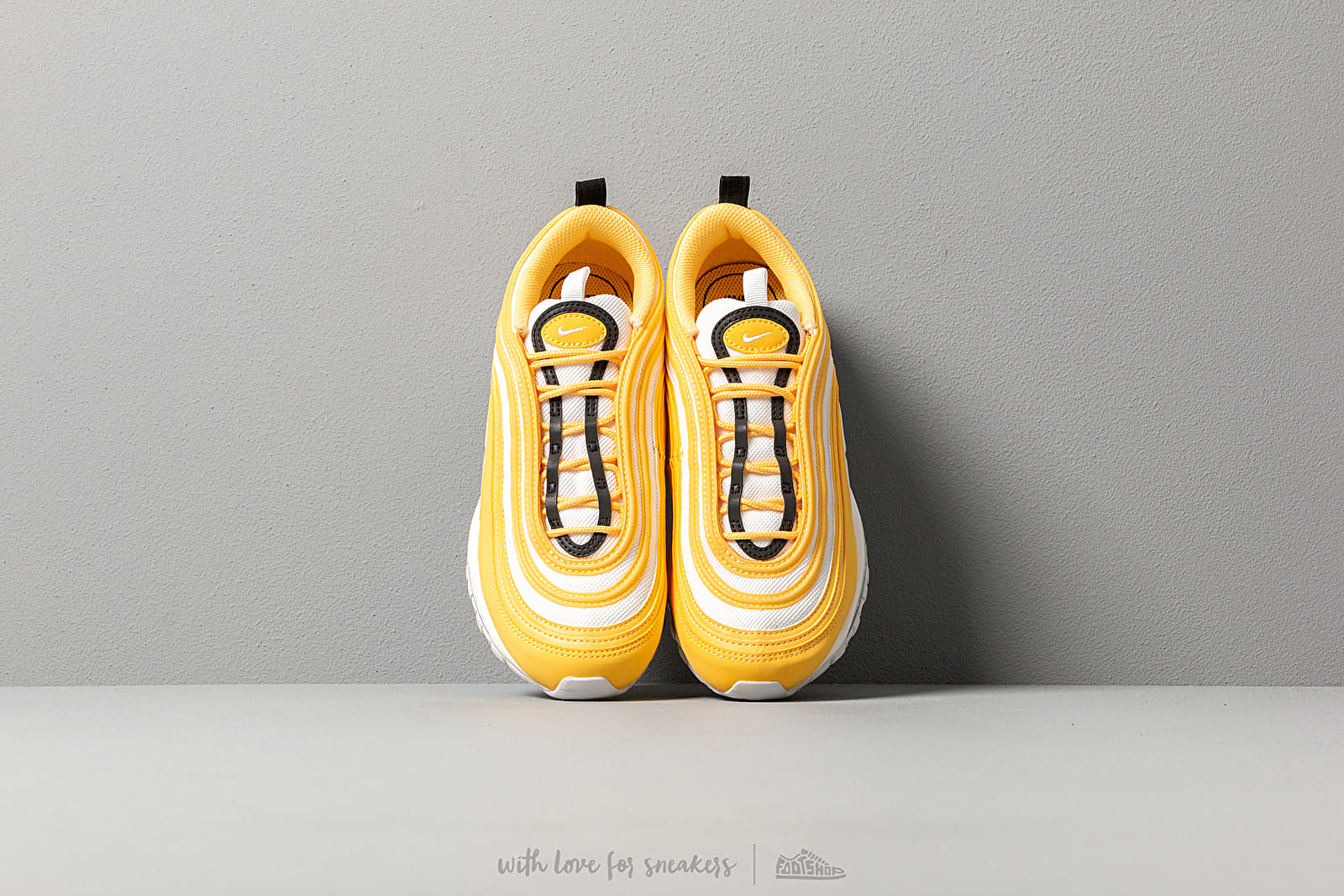 Topaz gold air max 97 2025