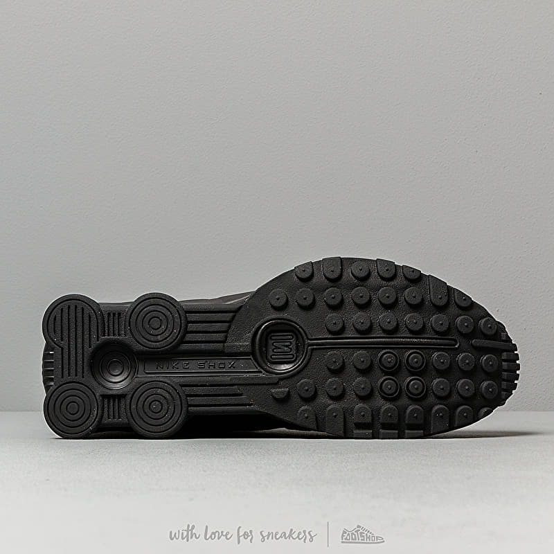 Nike Shox R4 Black/ Black-Black-White | Footshop