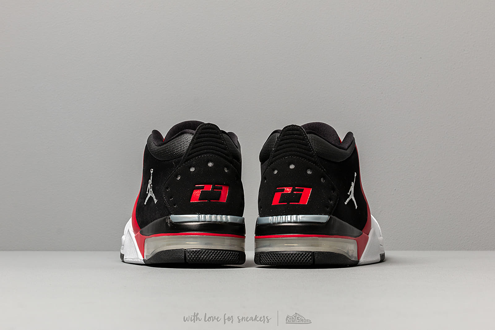 Férfi cipők Jordan Big Fund White/ Metallic Silver-Black-Gym Red