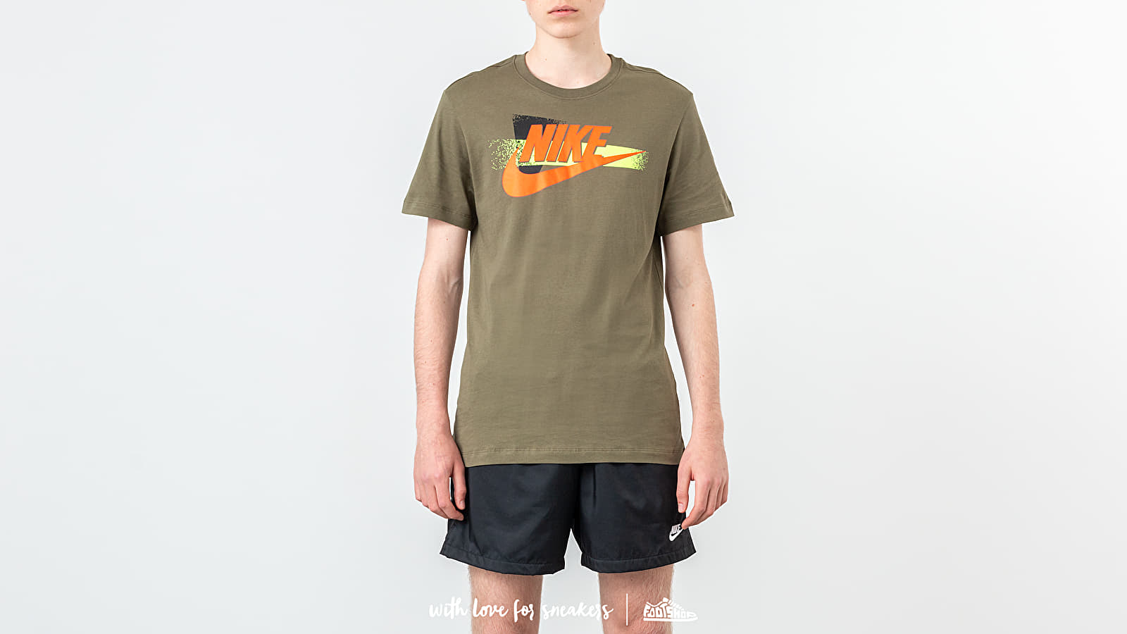 T-shirts Nike Sportswear Festival Tee Medium Olive