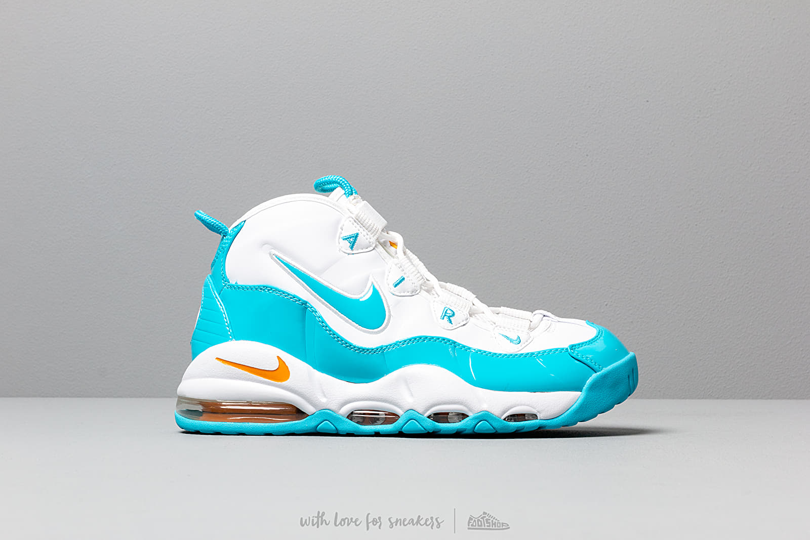 Uptempo 95 hotsell white blue