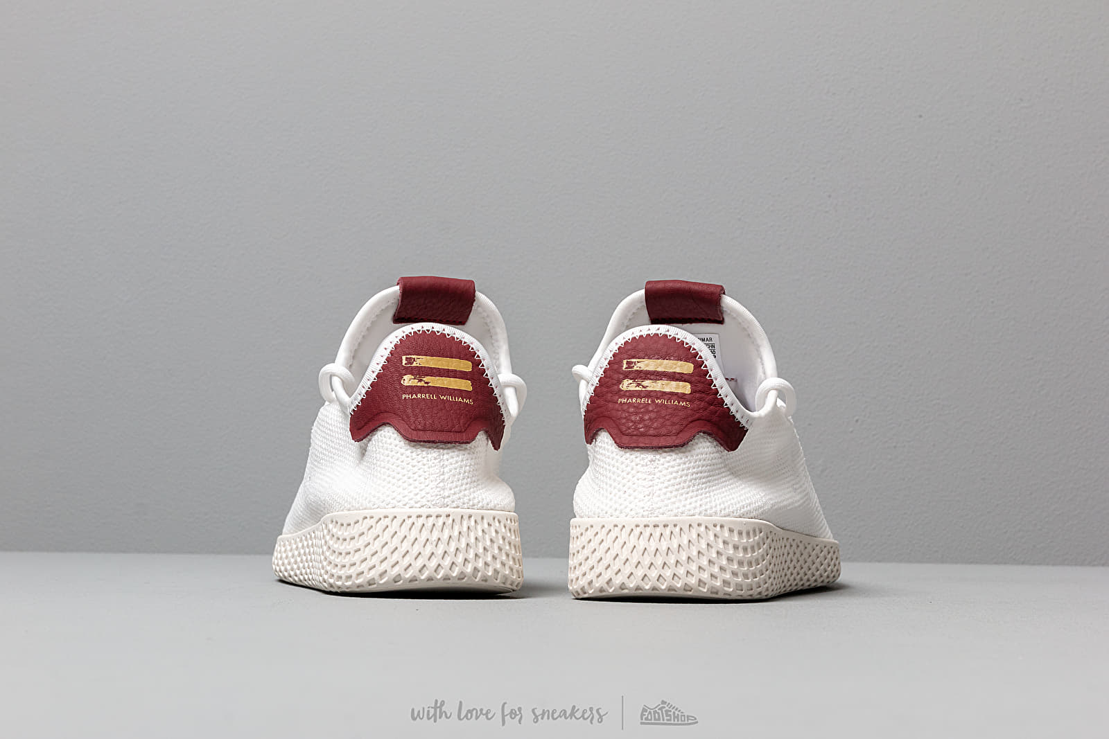 Damen Sneaker und Schuhe adidas Pw Tennis Hu W Ftw White Ftw White Core Burgundy Footshop