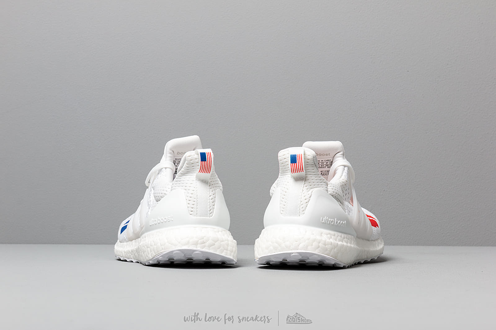 Ultraboost discount undefeated white
