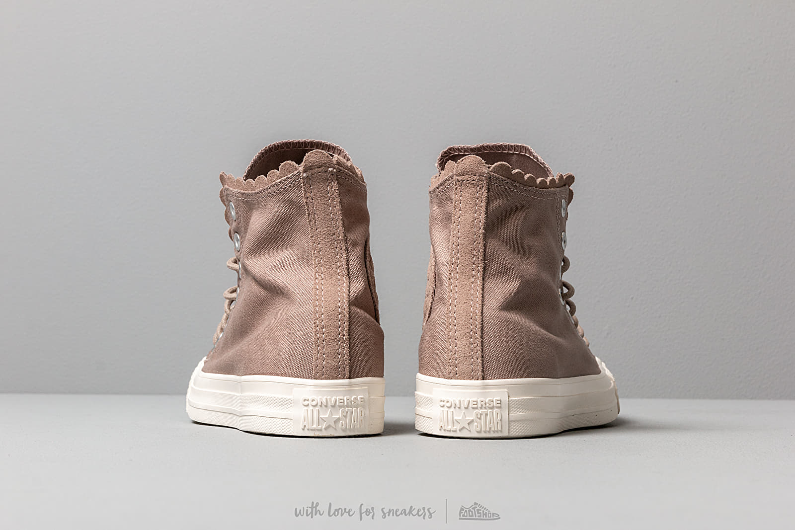 Women's shoes Converse Chuck Taylor All Star Hi Sepia Stone/ Sepia Stone/ Egret