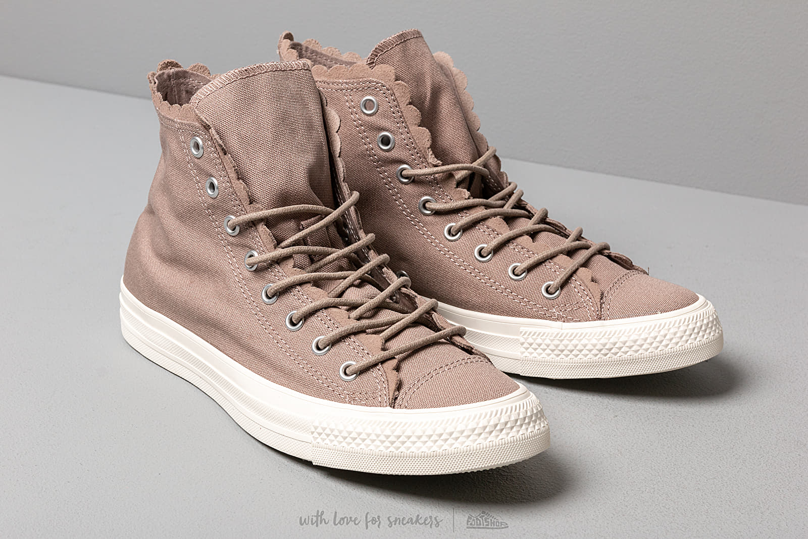 Women's shoes Converse Chuck Taylor All Star Hi Sepia Stone/ Sepia Stone/ Egret