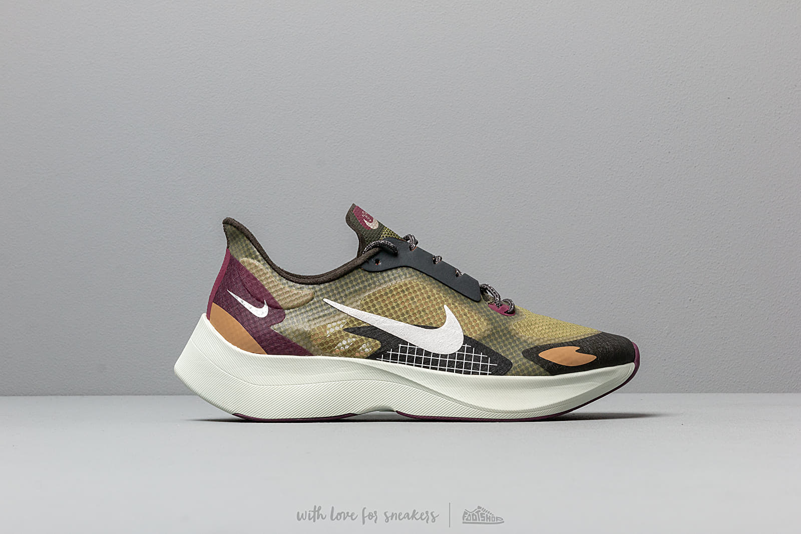 Men's shoes Nike Vapor Street Peg Sp Cargo Khaki/ Spruce Aura-Alligator