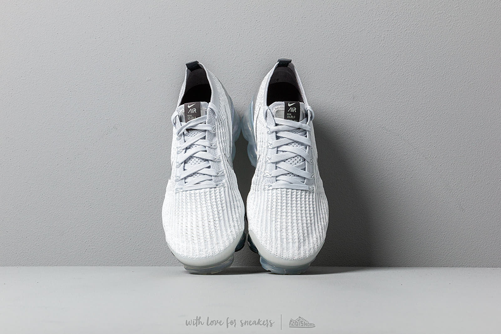 Air vapormax flyknit 3 white/pure platinum men's shoe hot sale