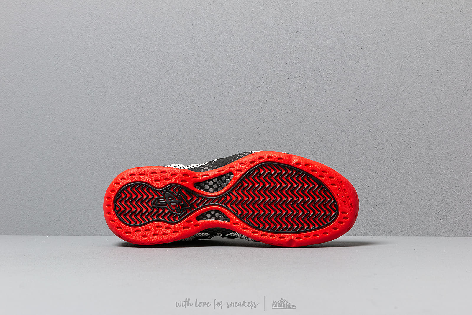 Men s shoes Nike Air Foamposite One Sail Black Habanero Red Black