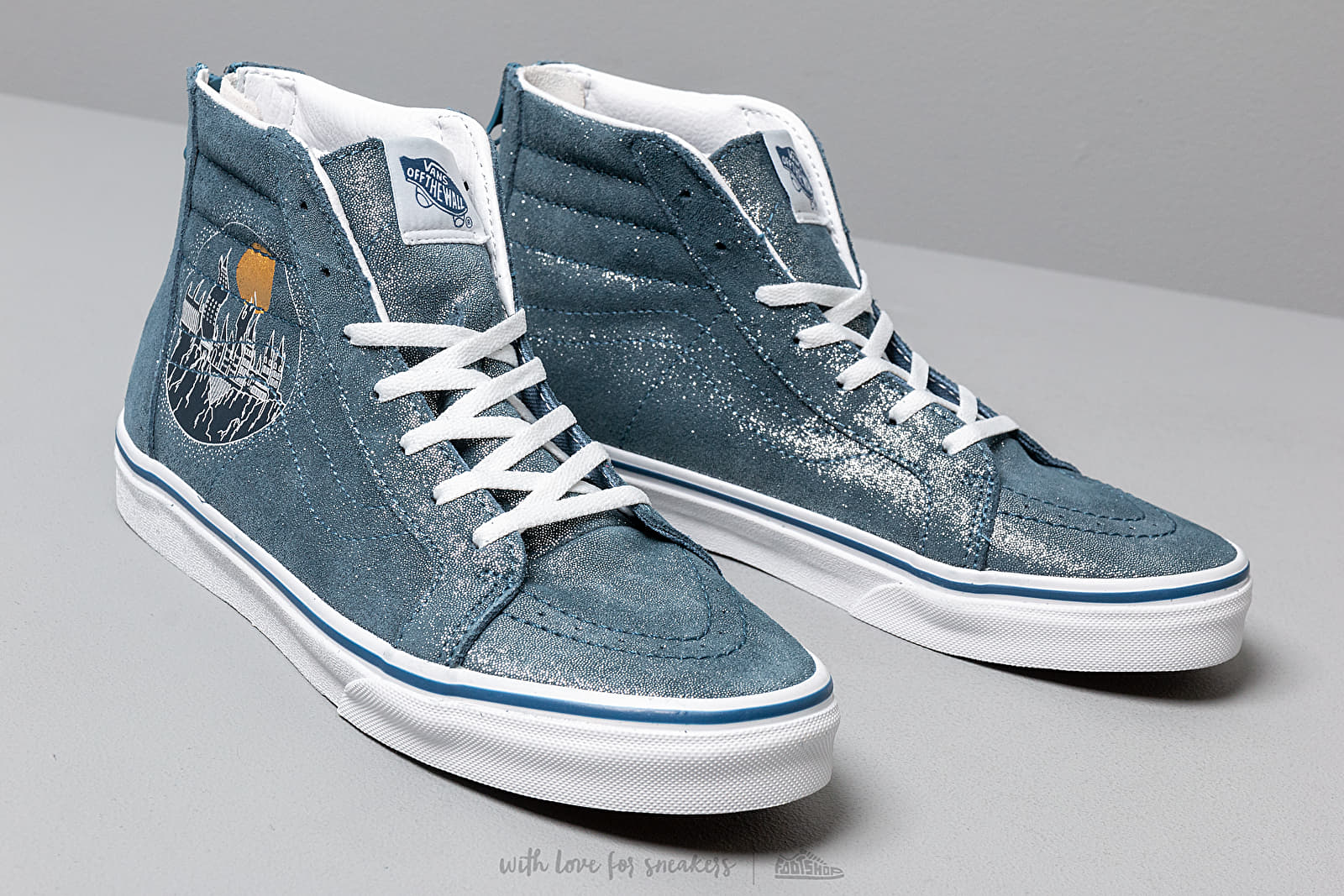 Men s shoes Vans x Harry Potter SK8 Hi Zip Hogwarts Metalic Footshop