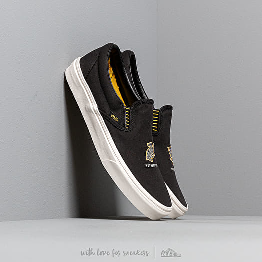 Men s shoes Vans x Harry Potter Classic Slip On Hufflepuff Black