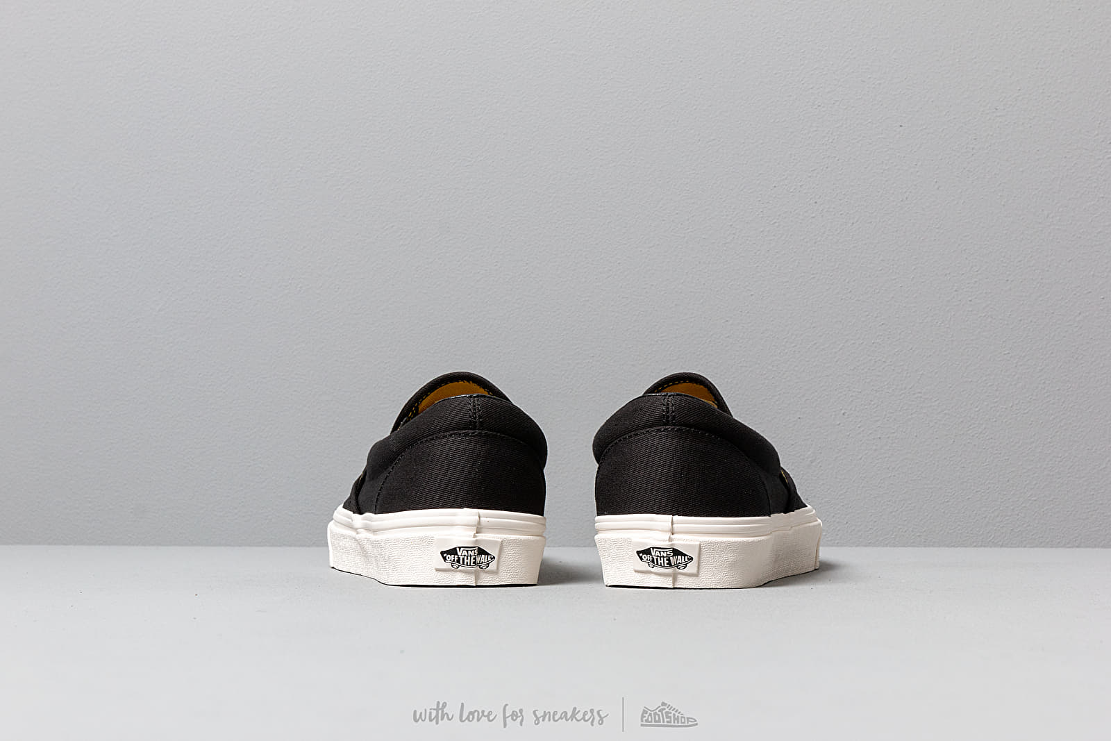 Vans sales hufflepuff shoes