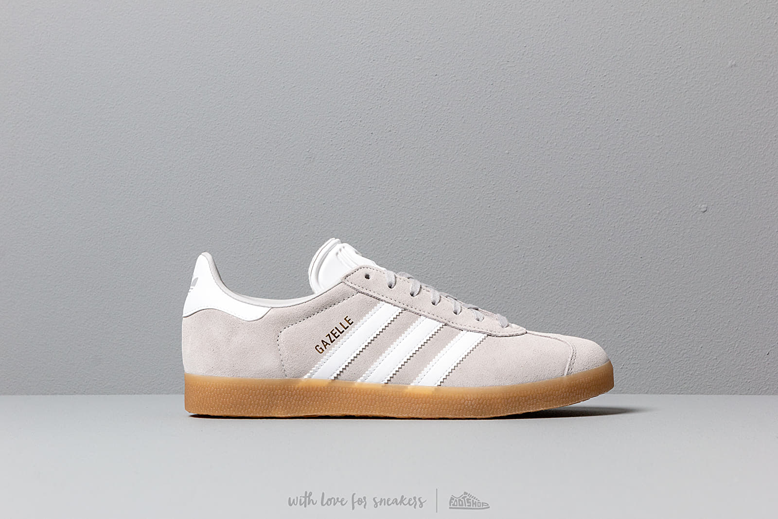 Adidas gazelle grey two/ ftw white/ gum3 2025