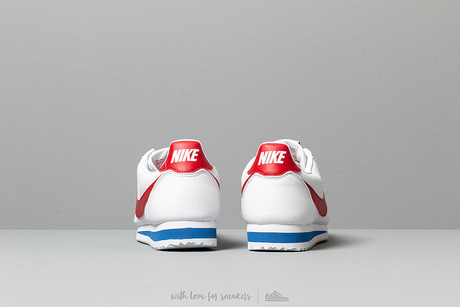 Classic cortez leather (white / hotsell varsity red - varsity royal)