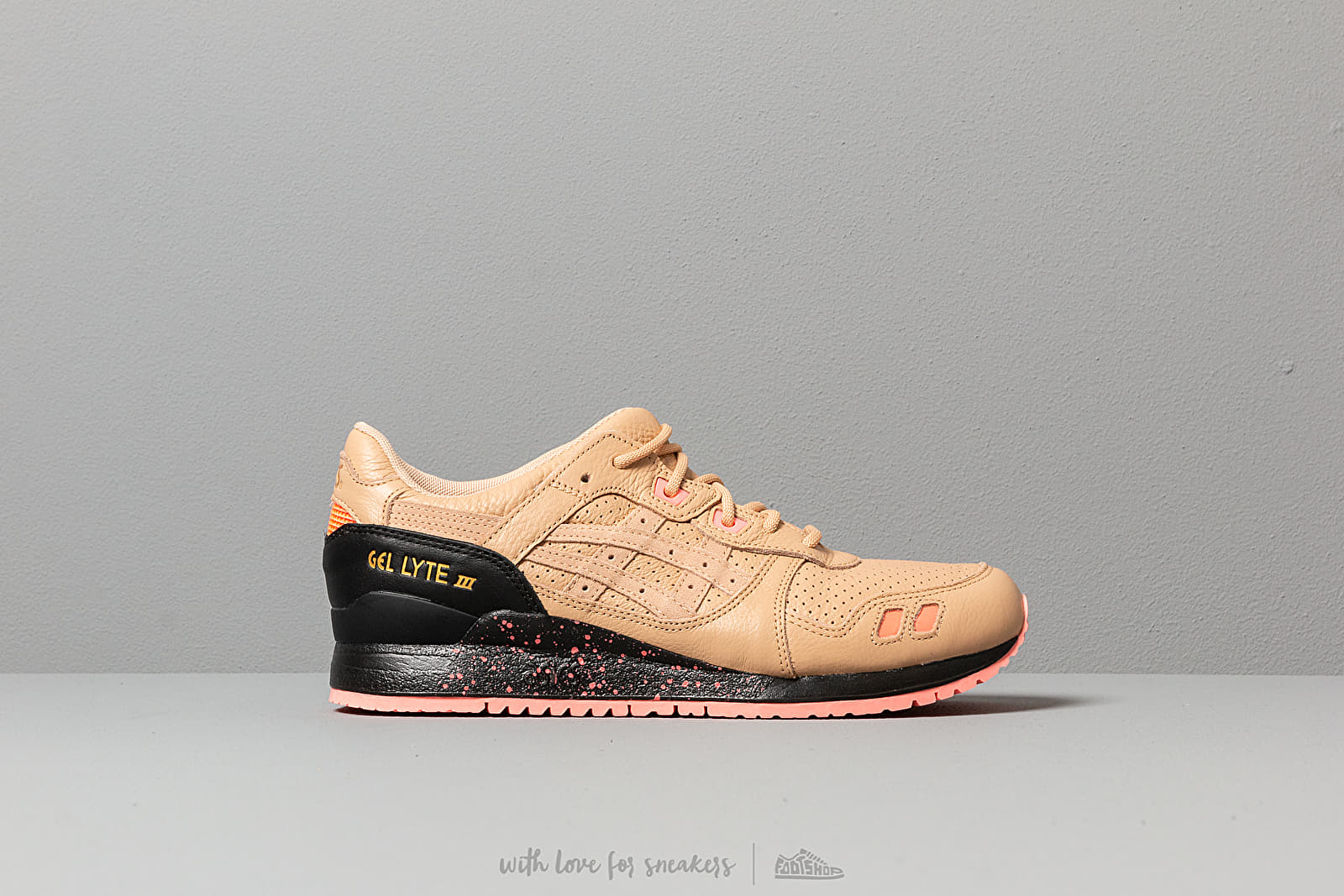 Мъжки кецове и обувки Asics x Sneaker Freaker Gel-Lyte III Beige/ Pink