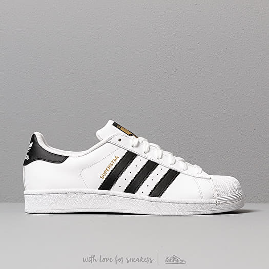 adidas Superstar