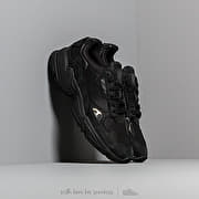 adidas Falcon W Core Black/ Core Black/ Grey Five