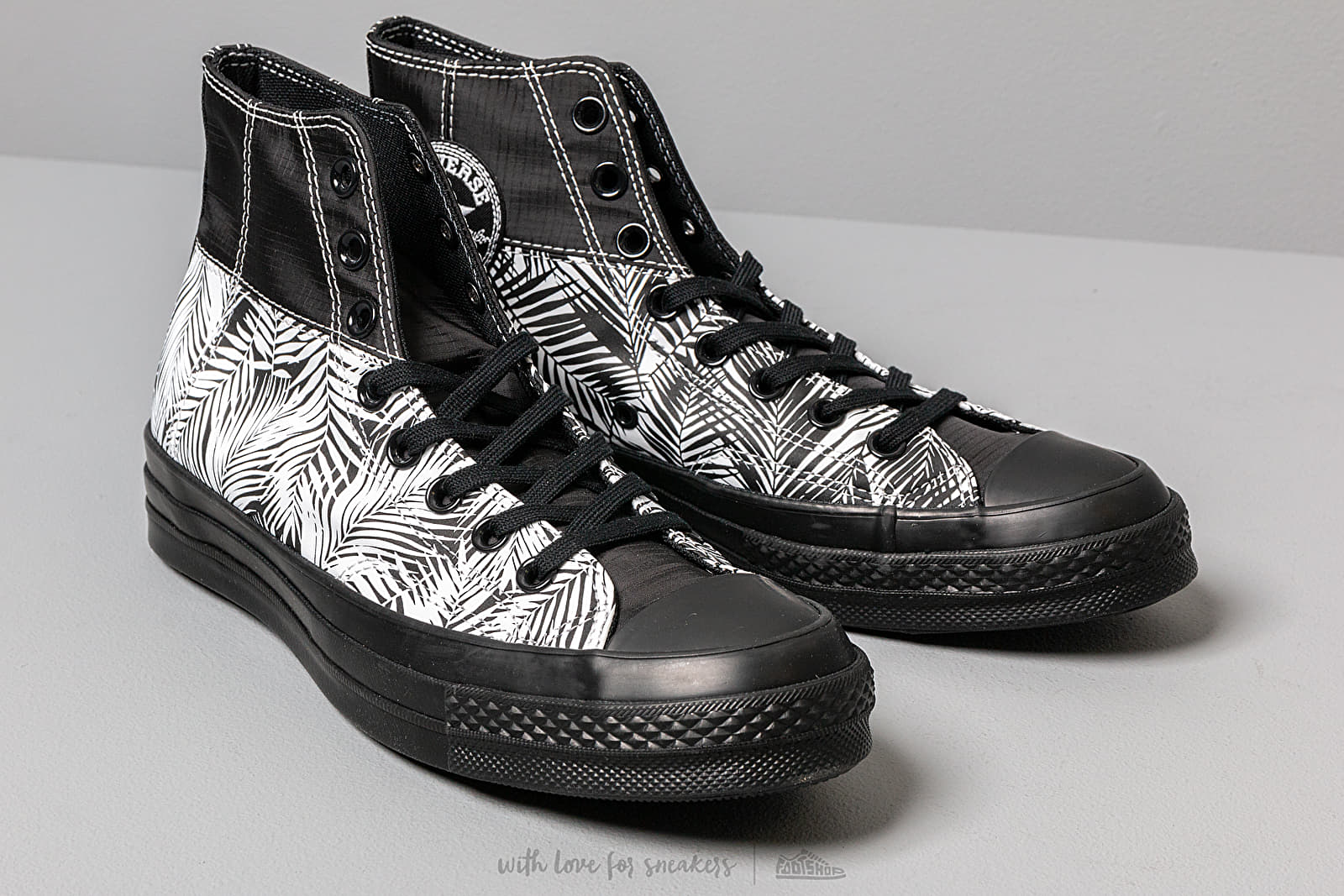 Men s shoes Converse Chuck Taylor All Star 70 Black White Black