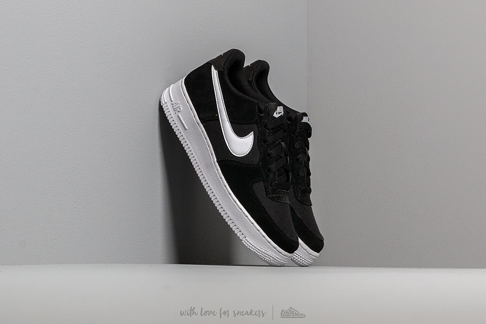 Kids' sneakers and shoes Nike Air Force 1 Pe (GS) Black/ White