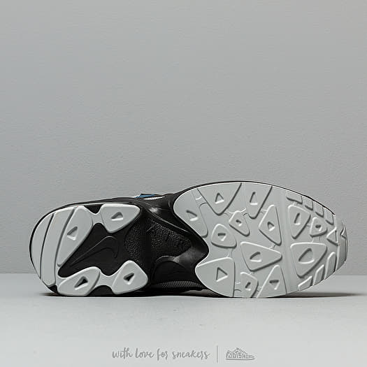 nike air max2 light black thunderstorm & volt