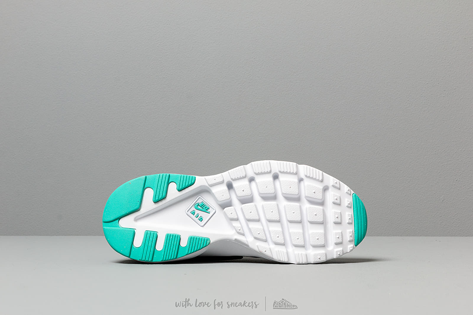 Kids' sneakers and shoes Nike Air Huarache Run Ultra GS Obsidian/ Hyper Jade-White