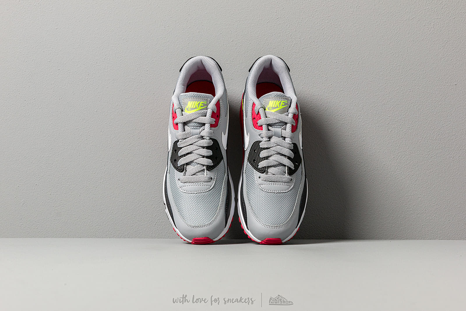 Kids sneakers and shoes Nike Air Max 90 Mesh GS Wolf Grey White Rush Pink Volt Footshop