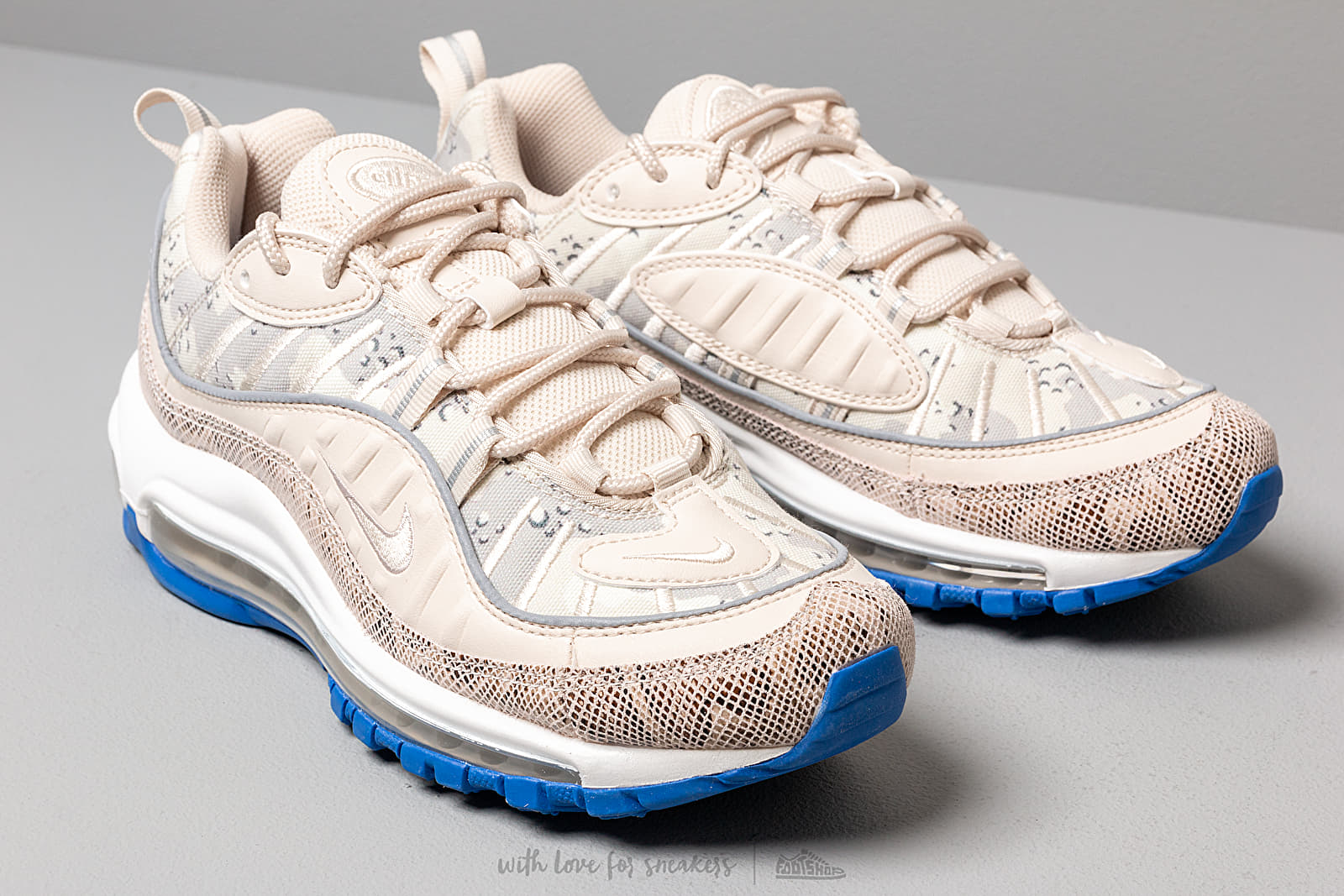 Women s shoes Nike W Air Max 98 Premium Light Orewood Brown Light Orewood Brown Footshop