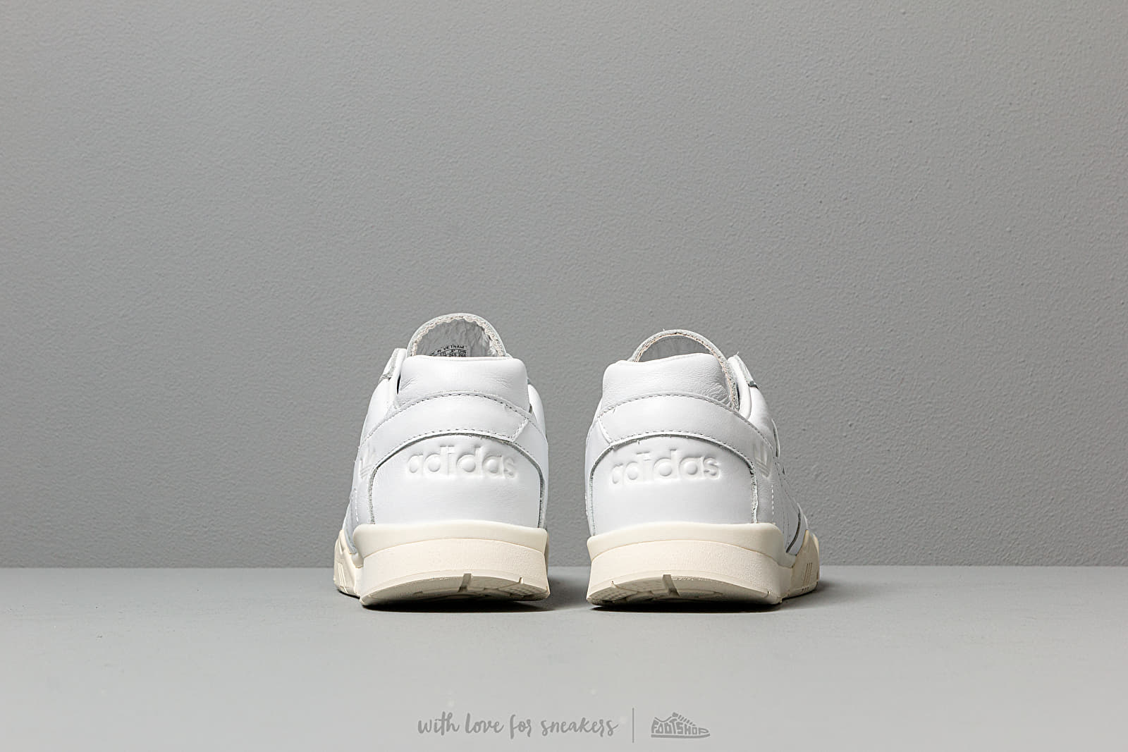 Men's shoes adidas A.R. Trainer Ftw White/ Ftw White/ Off White