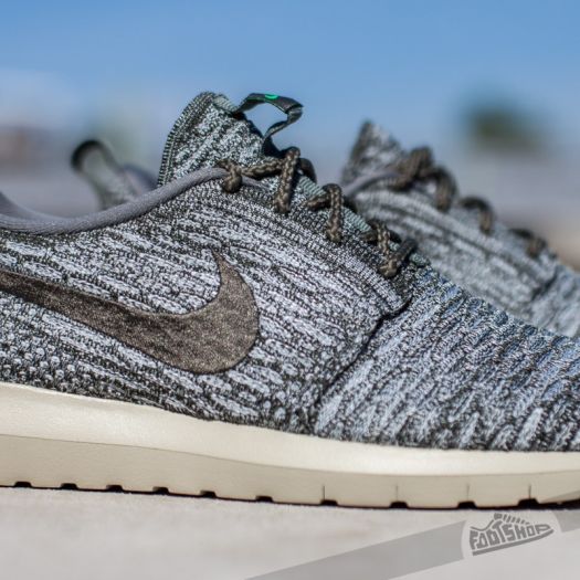Roshe run flyknit uomo cheap
