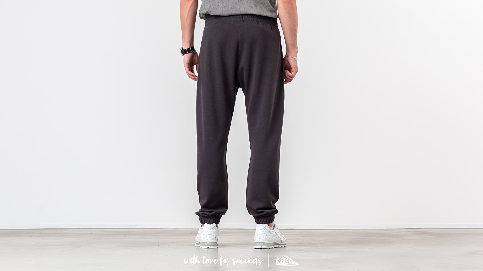 Pants and jeans Asics x Reigning Champ Track Pants Phantom