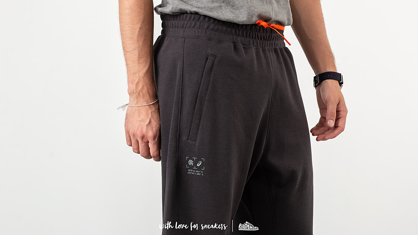 Pants and jeans Asics x Reigning Champ Track Pants Phantom