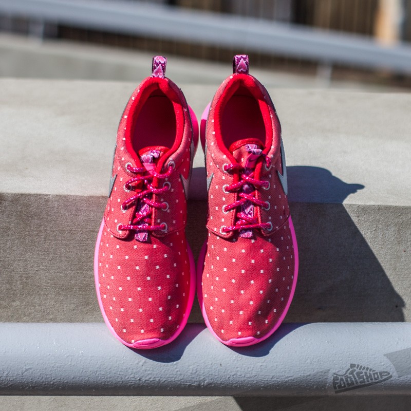 Nike roshe polka sale dot red