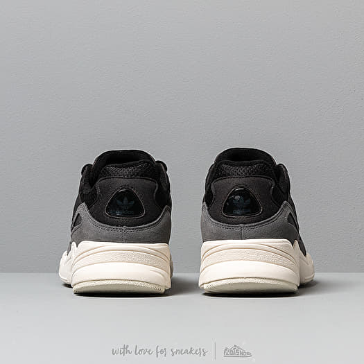 Adidas yung 96 store black on feet