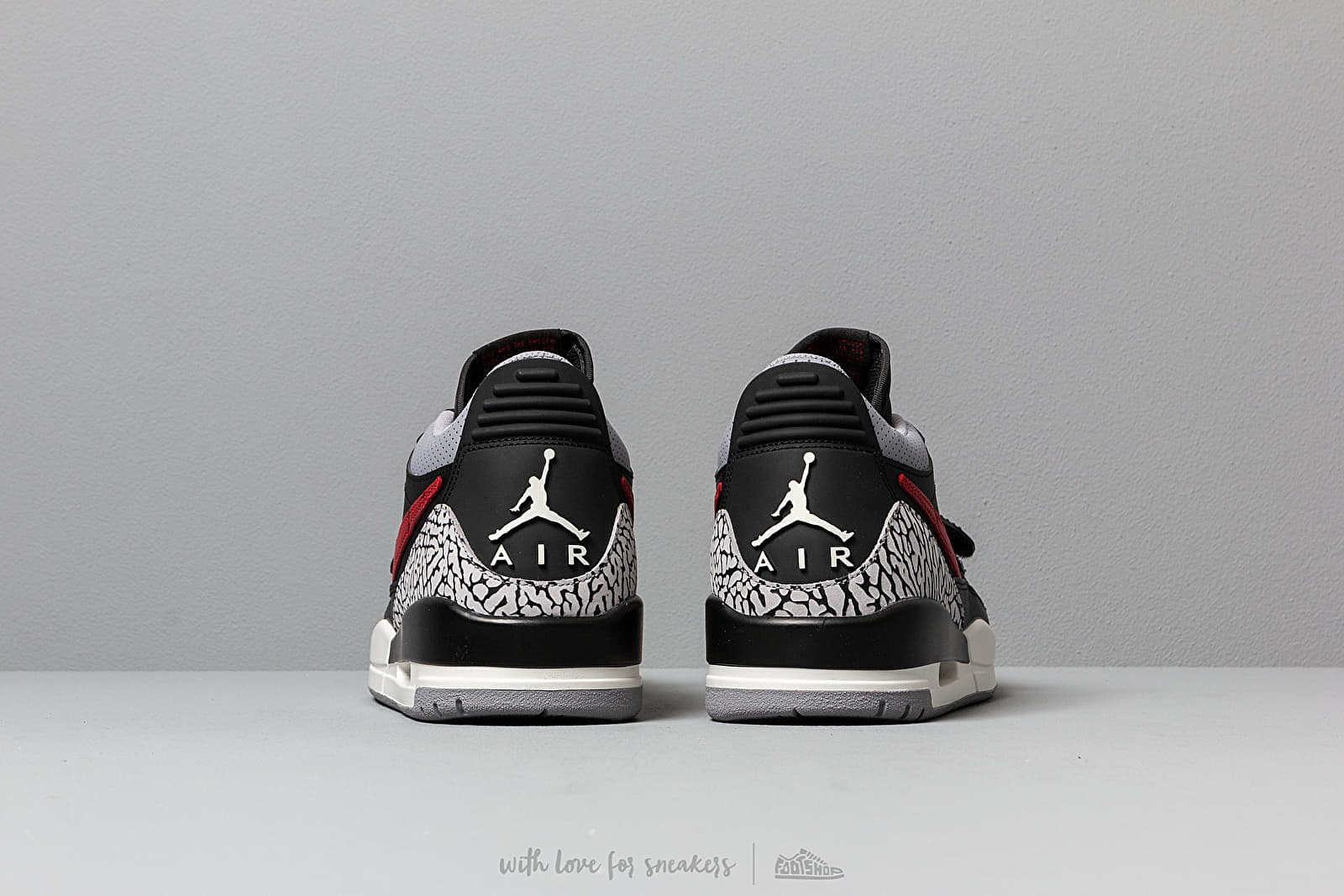 Jordan legacy 312 low black cement clearance