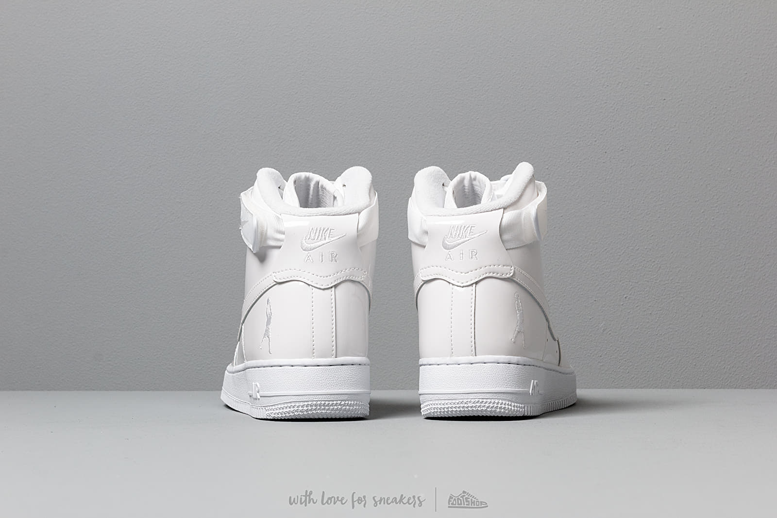 Încălțăminte și sneakerși pentru bărbați Nike Air Force 1 Hi Retro QS White/ White/ White
