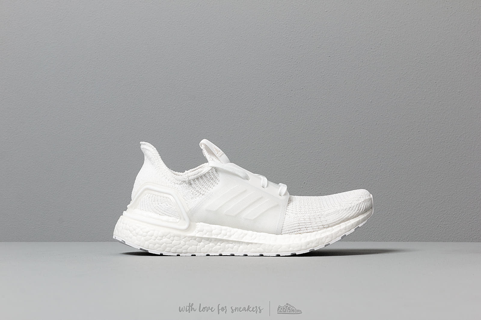 Ultraboost 19 cheap white grey