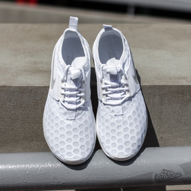 Women's shoes Nike Juvenate White/ Pure Platinum