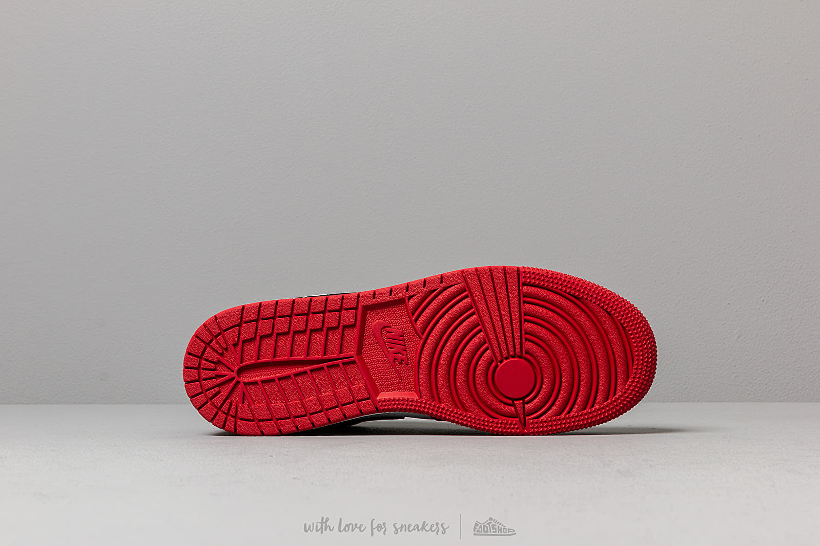 Gyerek sneakerek and cipők Air Jordan 1 Low (GS) White/ Black-Gym Red