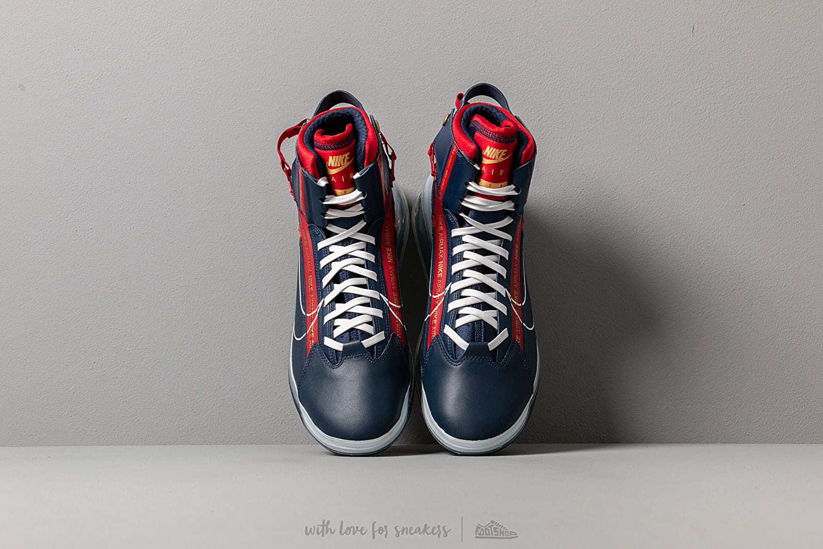 Nike air max 720 saturn midnight navy hot sale