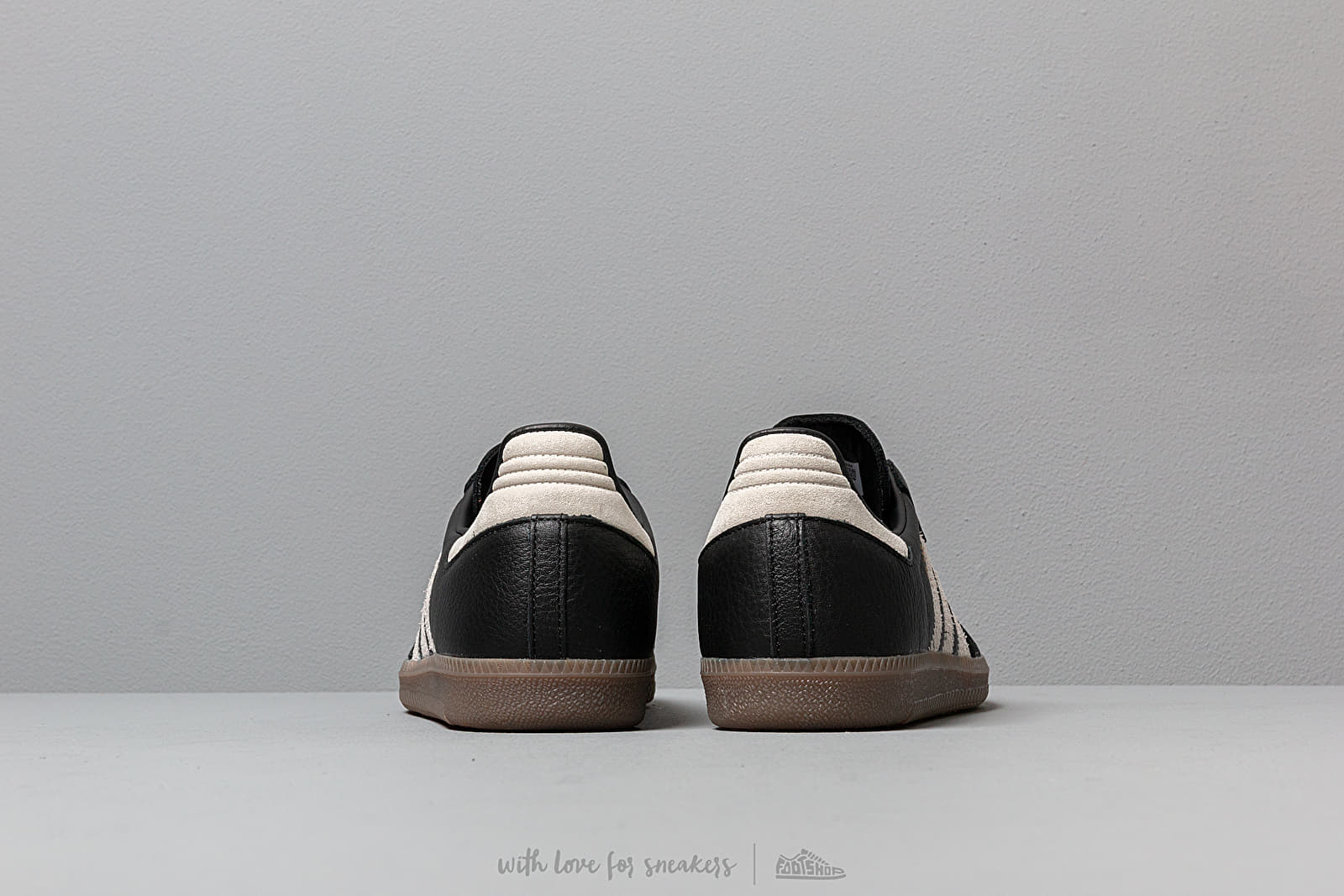 Zapatillas Hombre adidas Samba OG Ft Core Black/ Raw White/ Gold Metalic