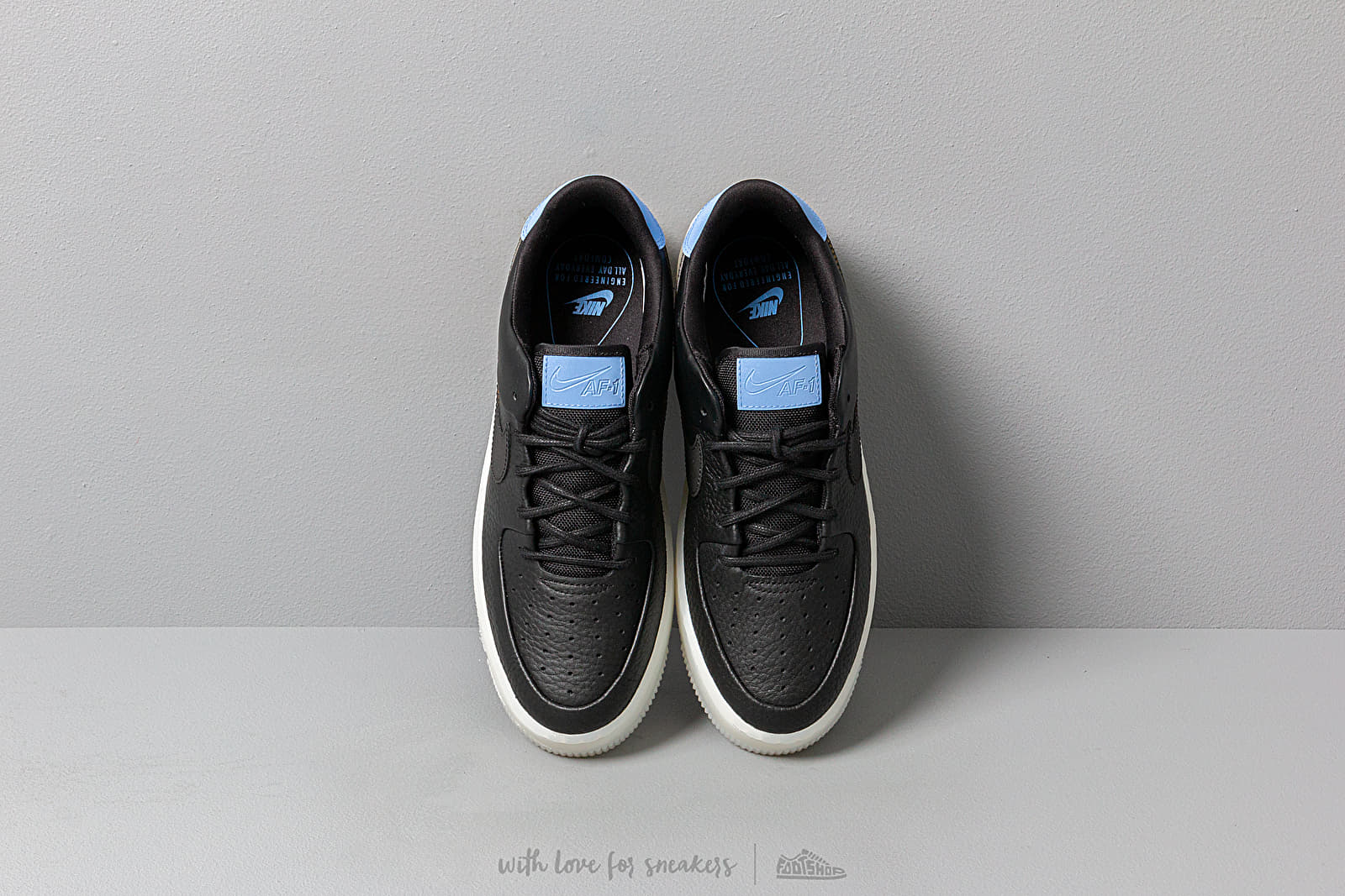 Nike air force 1 sage low lx black/royal pulse sales