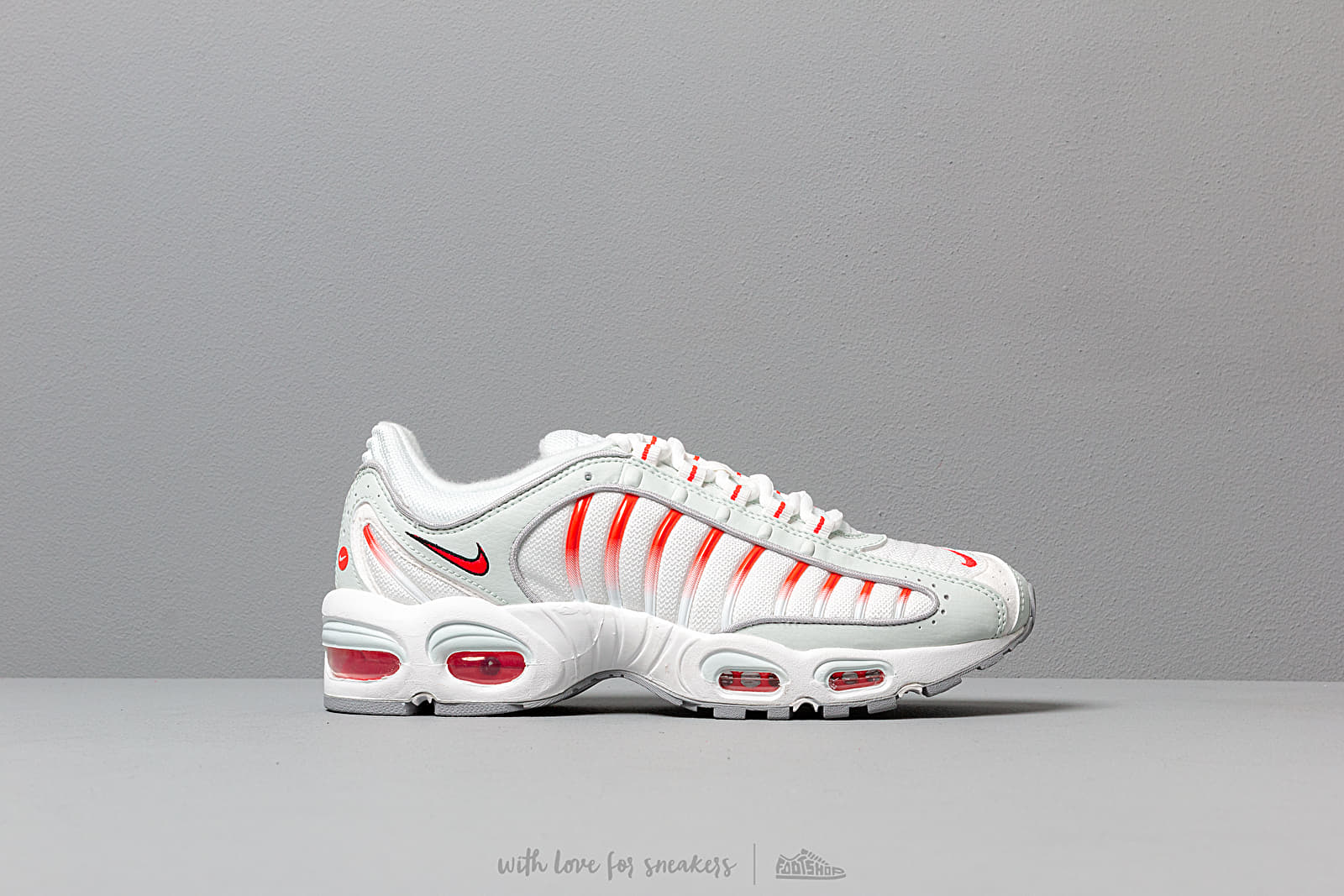 nike x sacai vaporfly