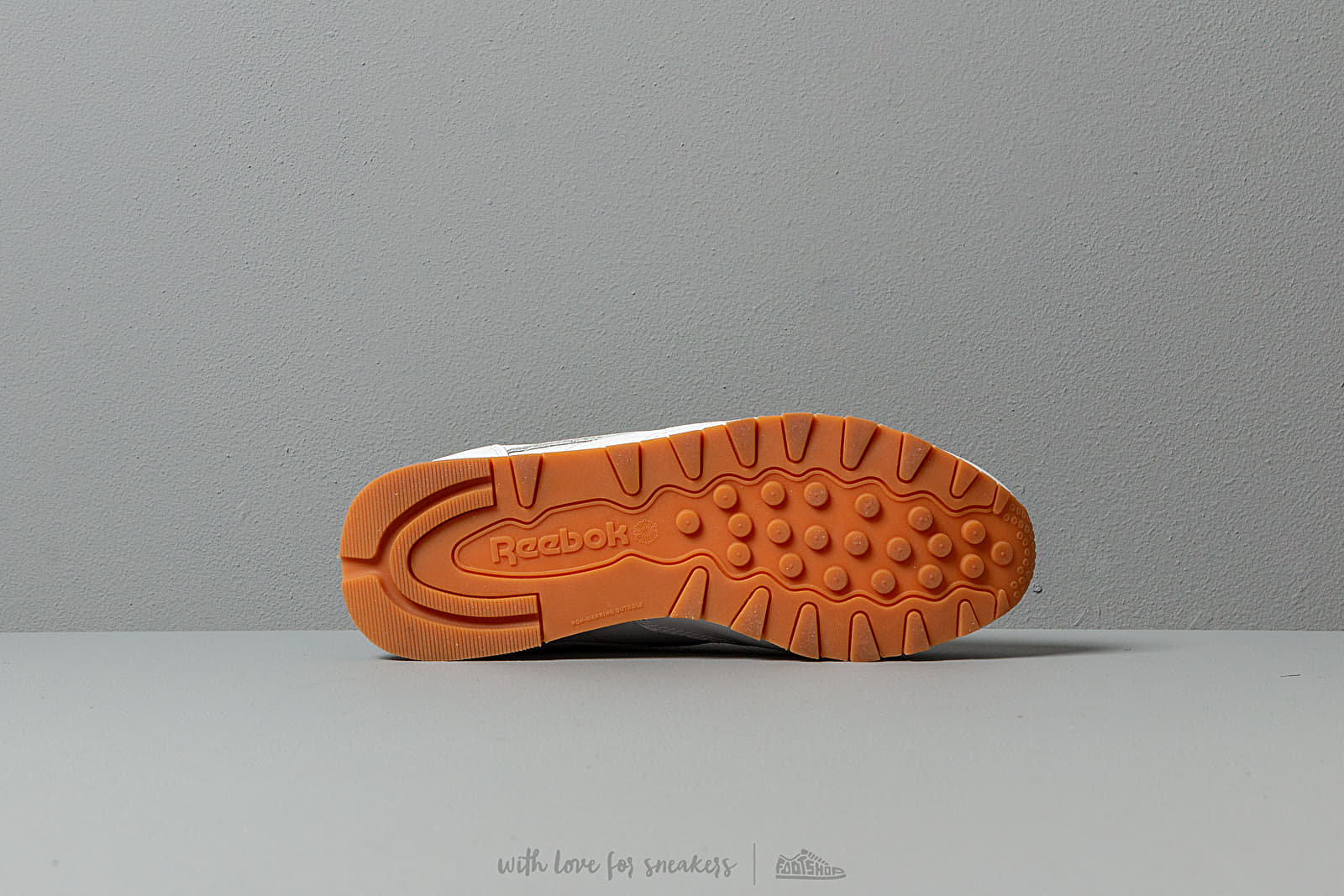 Pánské tenisky a boty Reebok Classic Leather White/ Gum