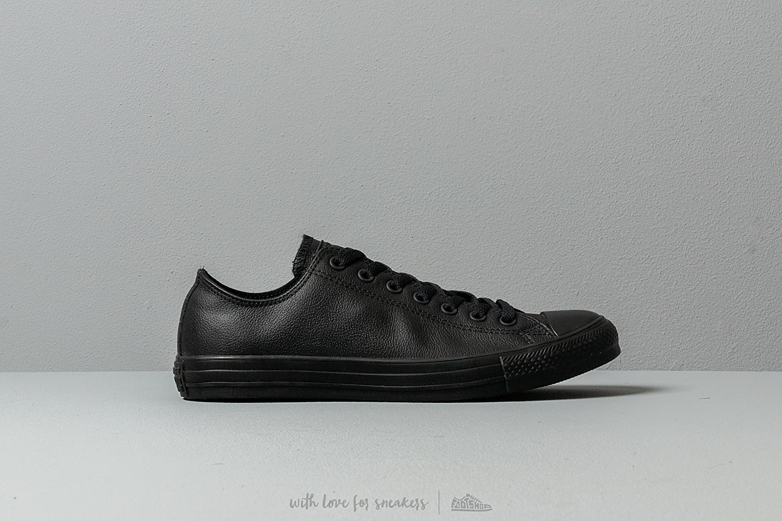 Dámské tenisky a boty Converse Chuck Taylor All Star OX Black Mono